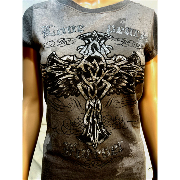 Twisted Courtesy Girls Junior Sz L Tee Shirt Top Gray Glitter Cross Wings Y2K - Picture 1 of 14